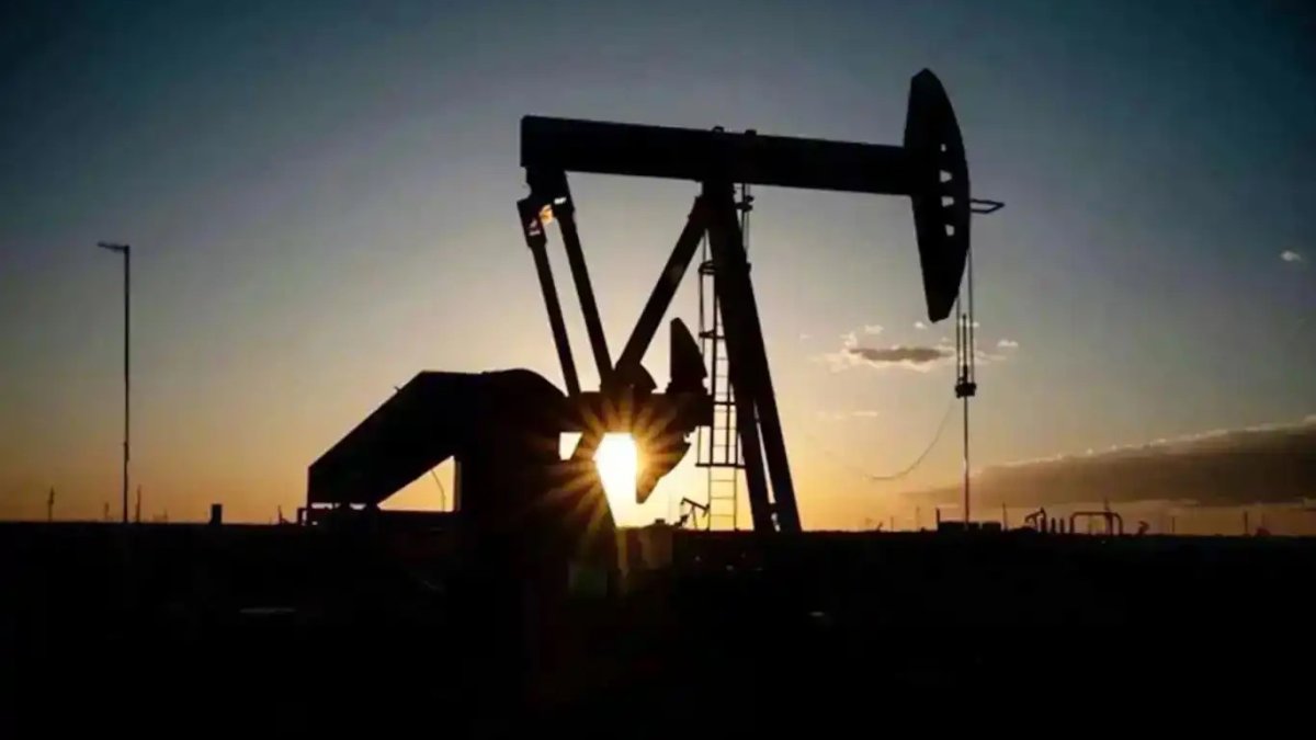 Orta Doğu gerilimi petrolü uçurdu: Brent son 1 yılın zirvesinde