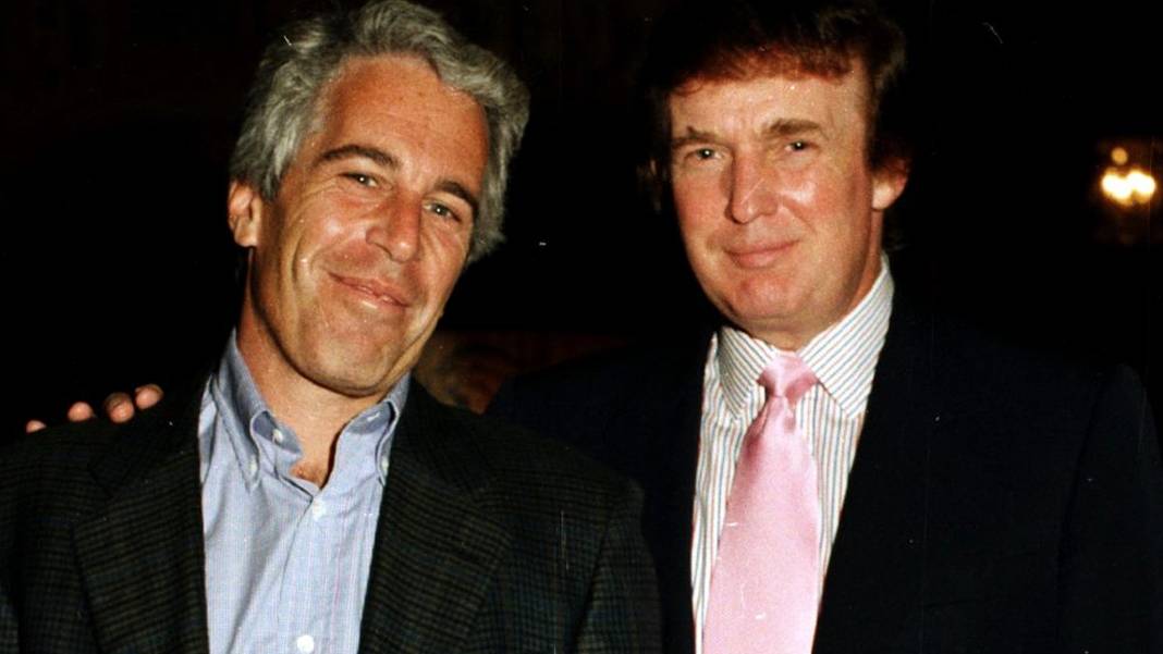 Epstein dosyasında FBI raporları gün yüzüne çıktı: Trump’a yönelik gizli istismar iddiaları yayınlandı