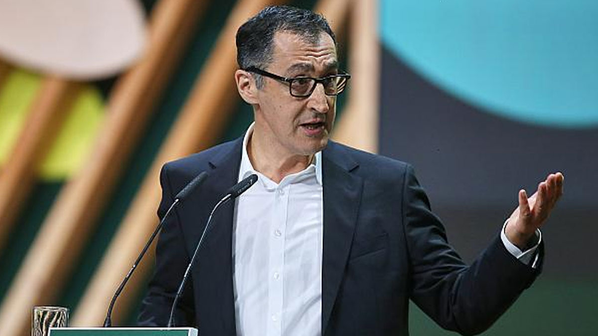 Pazar günü Almanya'da bir ilk olabilir: Cem Özdemir eyalet başbakanı olmaya çok yakın