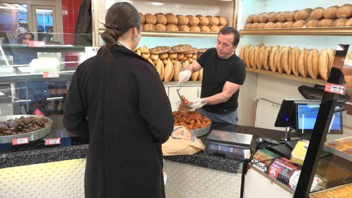 Askıda ekmeğe yeni boyut: 'Askıda tatlı' kampanyası başladı