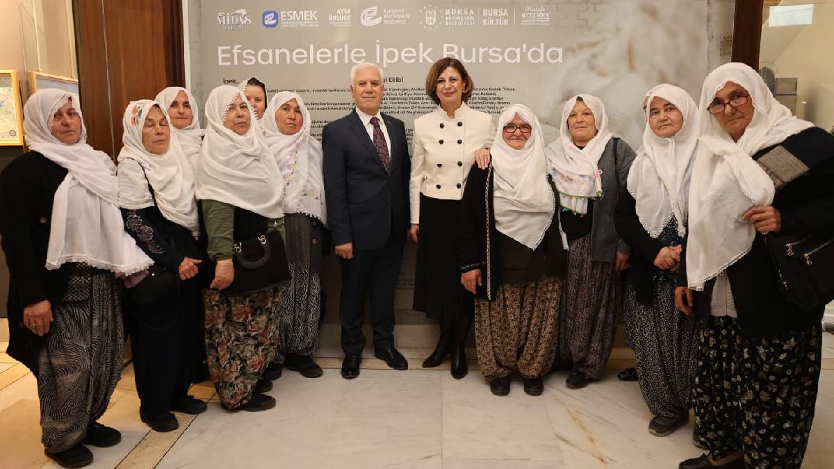 Efsanelerle İpek Sergisi Bursa’da sanatseverlerle buluştu