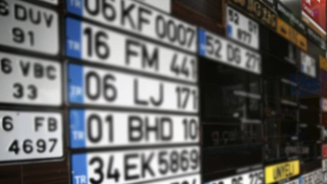 Adım adım plaka değişimi: Emniyet'ten 'yeni plaka uygunluk rehberi'