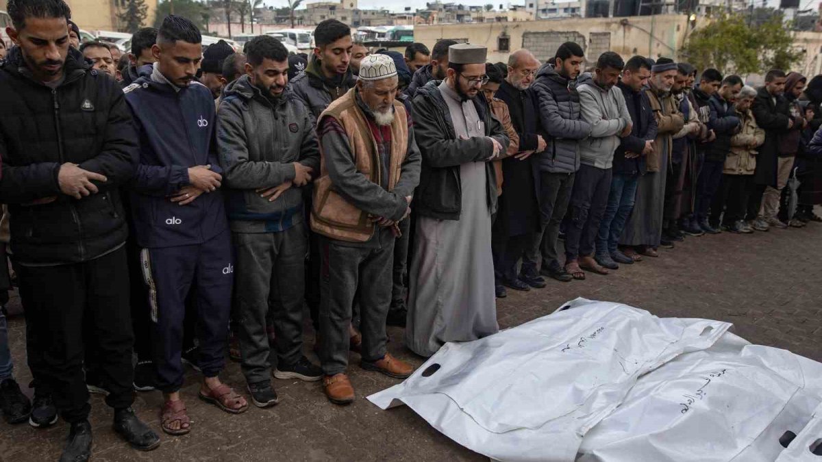 Gazze’de can kaybı 72 bin 126’ya yükseldi