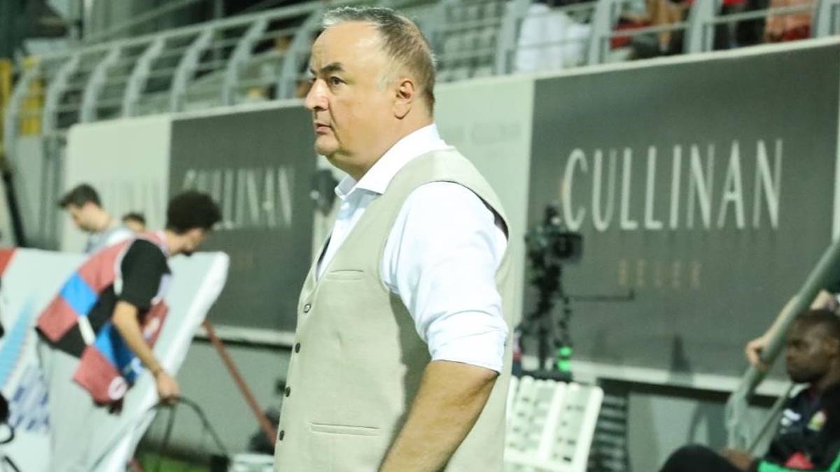 Teknik direktör Engin Fırat'tan acı haber