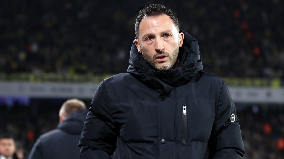 Domenico Tedesco'ya sürpriz talip: Serie A ekibi Fenerbahçe'nin hocasını istiyor