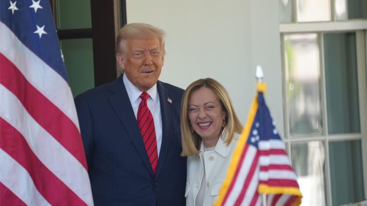 Meloni: ABD ve İsrail’in İran saldırılarını ne kınıyorum ne onaylıyorum