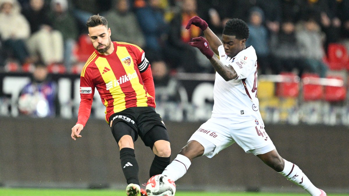 CANLI ANLATIM: Trabzonspor, Kayserispor deplasmanında