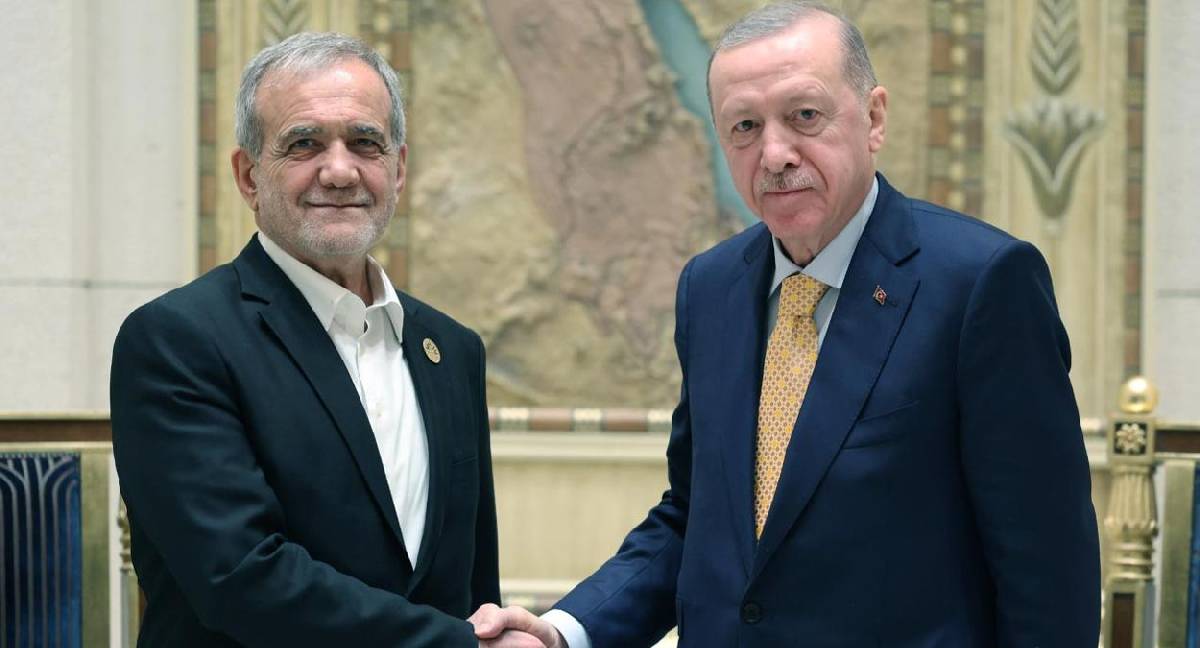 Erdoğan, Pezeşkiyan'la telefon görüşmesi gerçekleştirdi