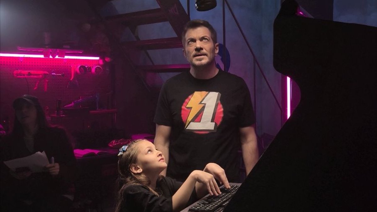 Varol Yaşaroğlu'nun yeni animasyon filmi 'Süper 1 Takım' vizyona giriyor