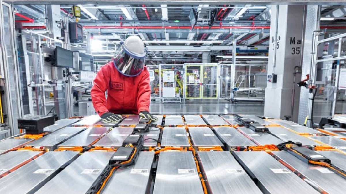 Batarya korkusunu bitirecek araştırma: 8.000 araç incelendi, 257.000 km yapanlarda dahi sonuç değişmedi