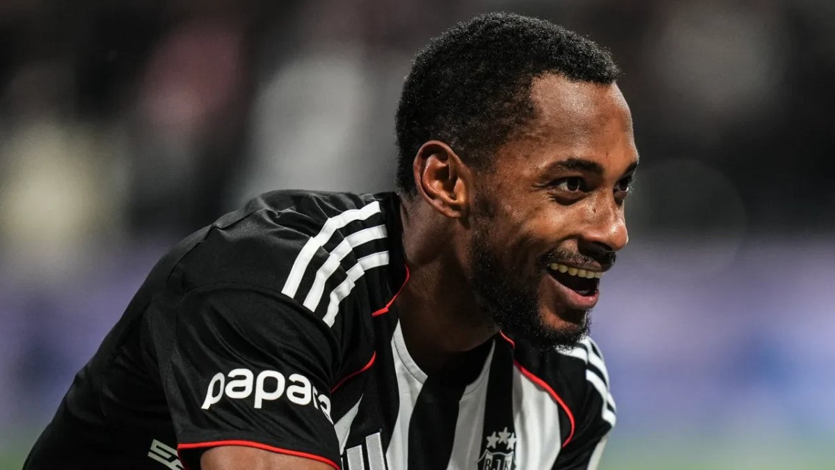 Beşiktaş'ın yeni transferine iki talip birden