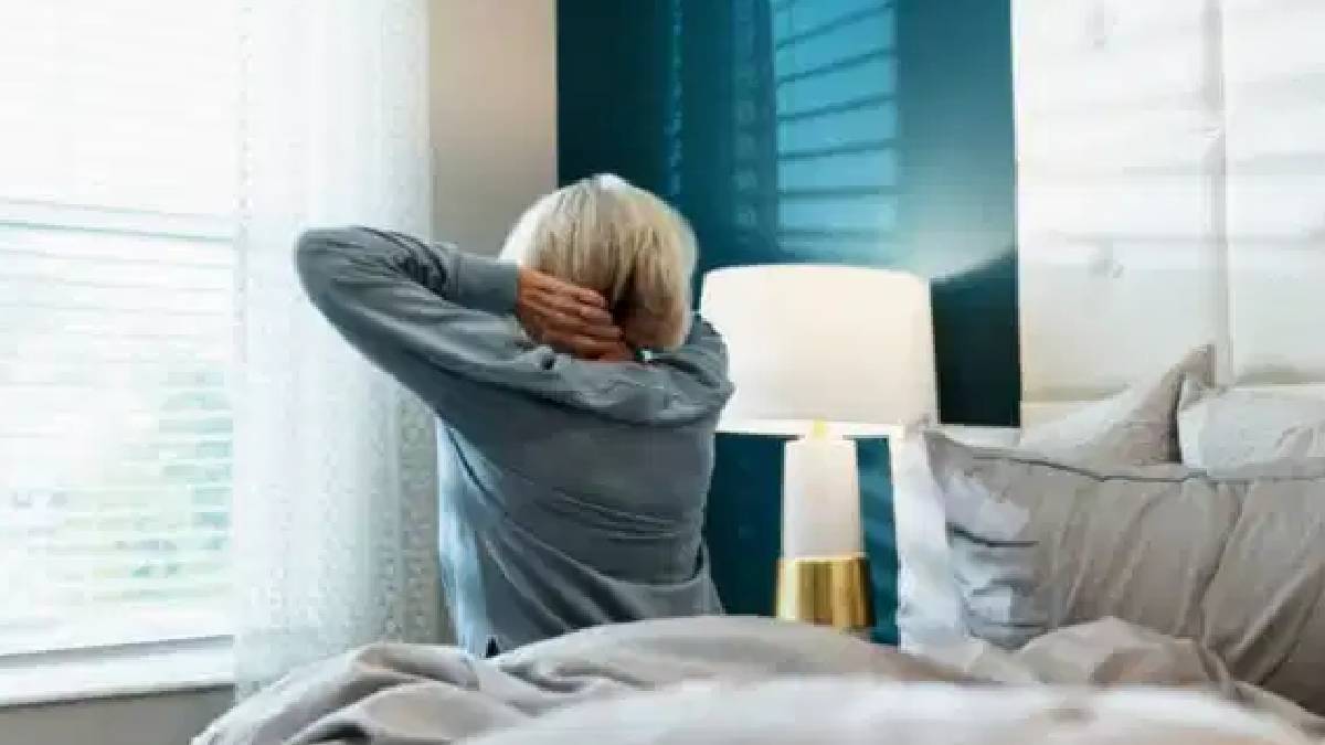 Yaşlılıkta neden şafak vakti uyanıyoruz?