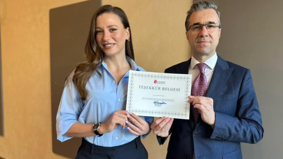 Serenay Sarıkaya'ya vergi dairesinden teşekkür belgesi