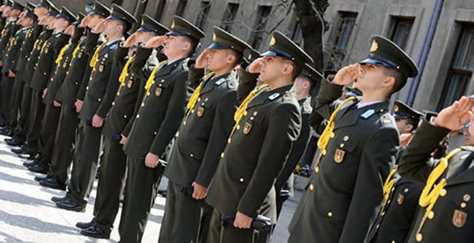 Kurmaylık sorularını sızdıran FETÖ şüphelisi Akif K.' kod isimli Ergün Yiğiter tutuklandı