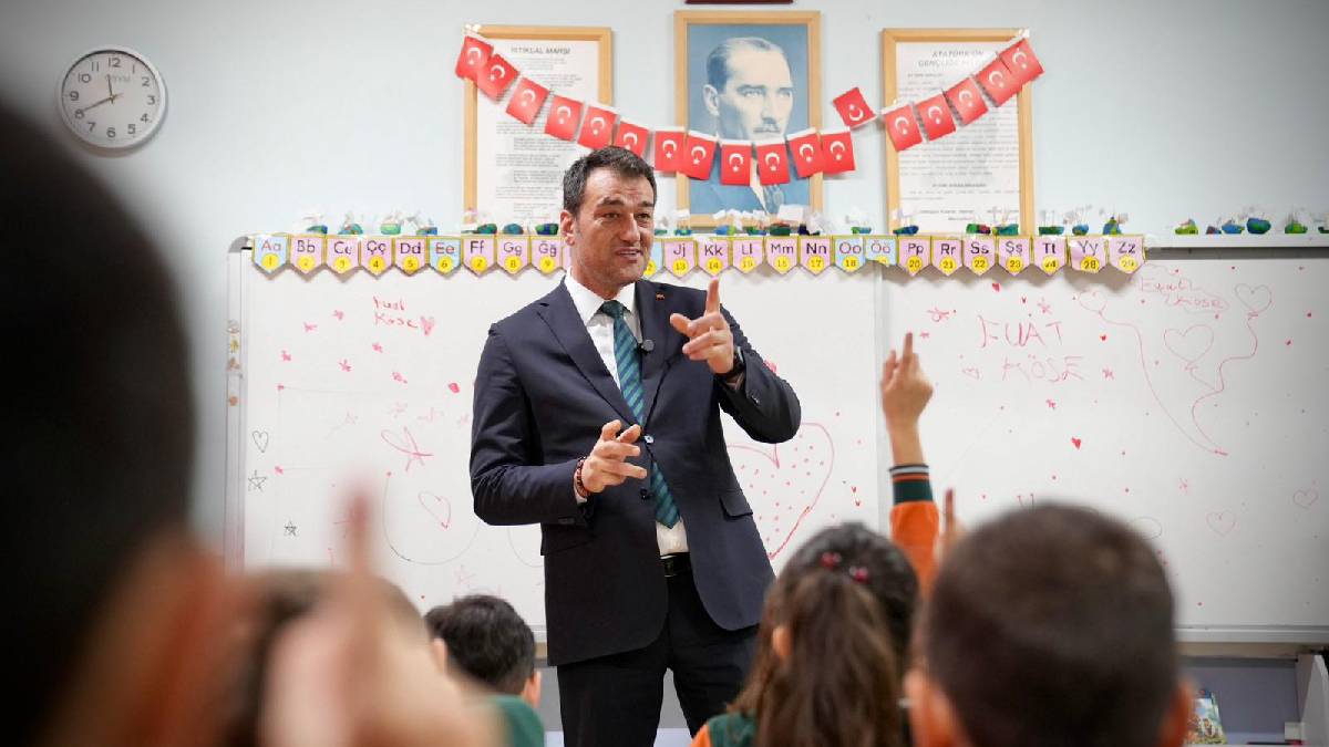 Başkan Köse’den öğrencilere iade-i ziyaret