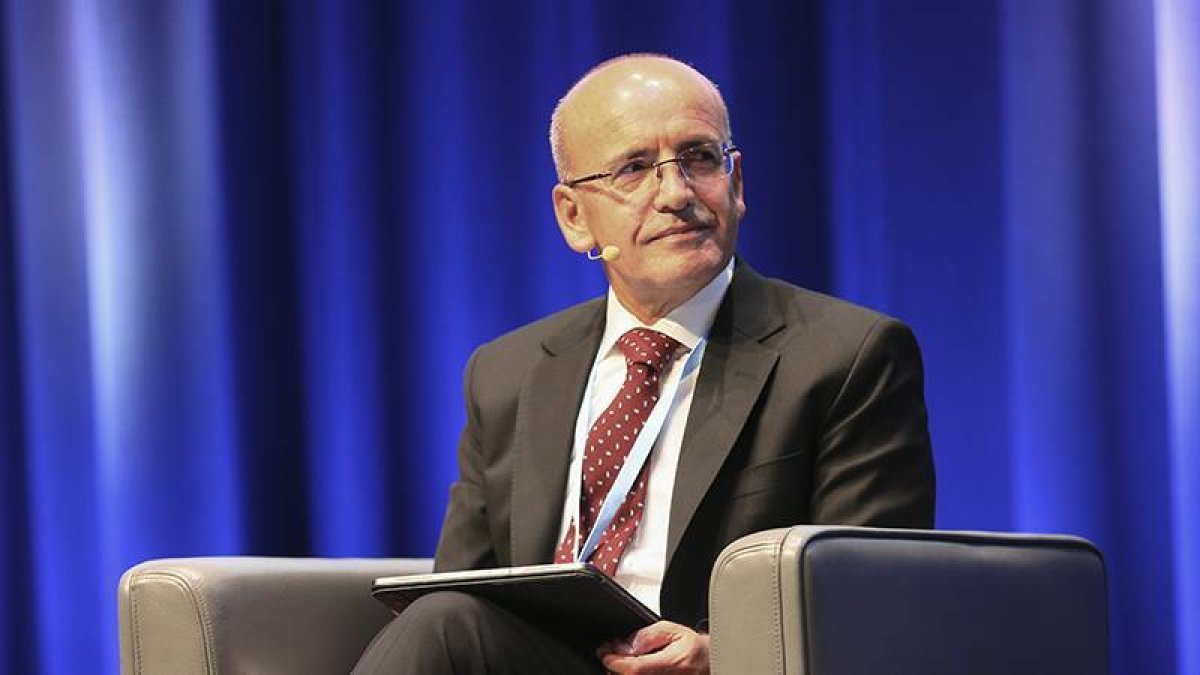 Şimşek'ten cari açık değerlendirmesi: Program öngörüsünün üzerine çıkabilir