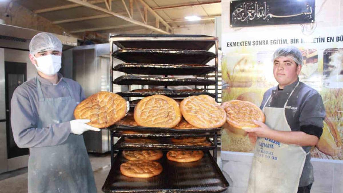 Eğitimle birlikte günde 7.000 tane üretim yapıyorlar: Aile bütçelerine ayda 20.000 TL katkıları bulunuyor