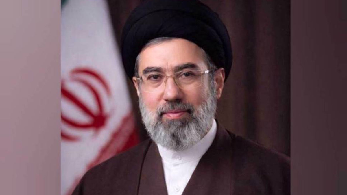 İran, yeni dini lider Hamaney'in yaralandığını doğruladı