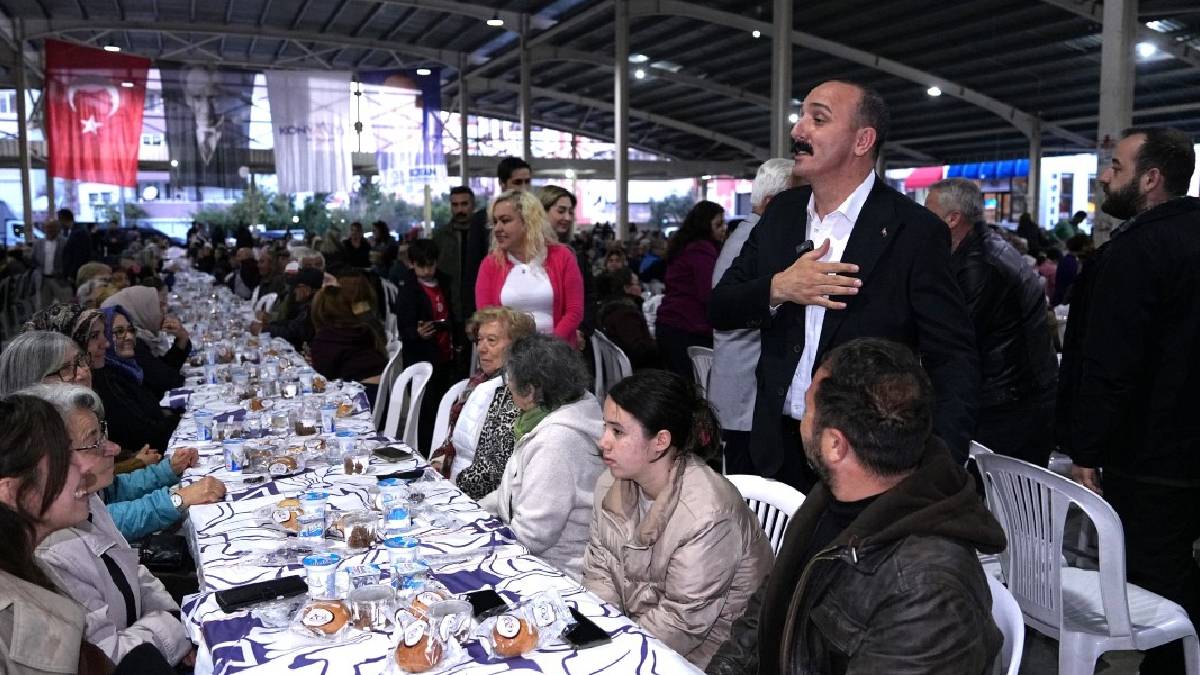 Kotan: “Atatürk ve cumhuriyetle kalalım, her zaman bir arada olalım”