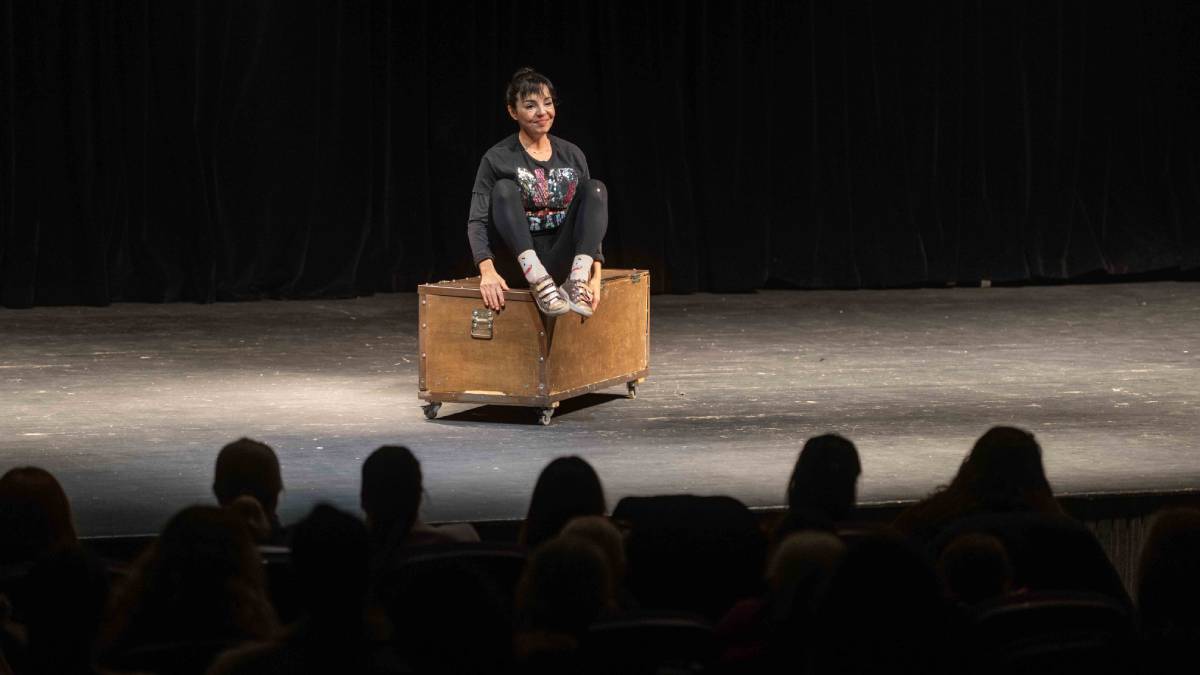 Bornova’da 8 Mart Haftası kadınların hikâyeleriyle sahneye taştı