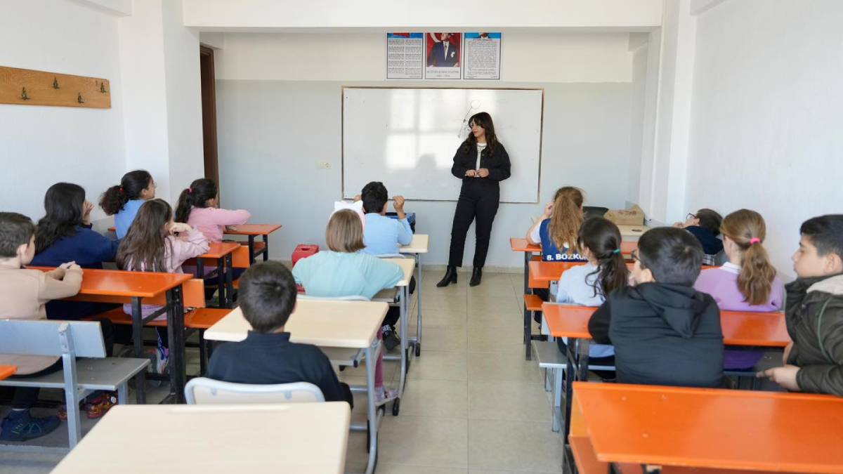 Burhaniye Belediyesi çevreye duyarlı nesiller yetiştiriyor