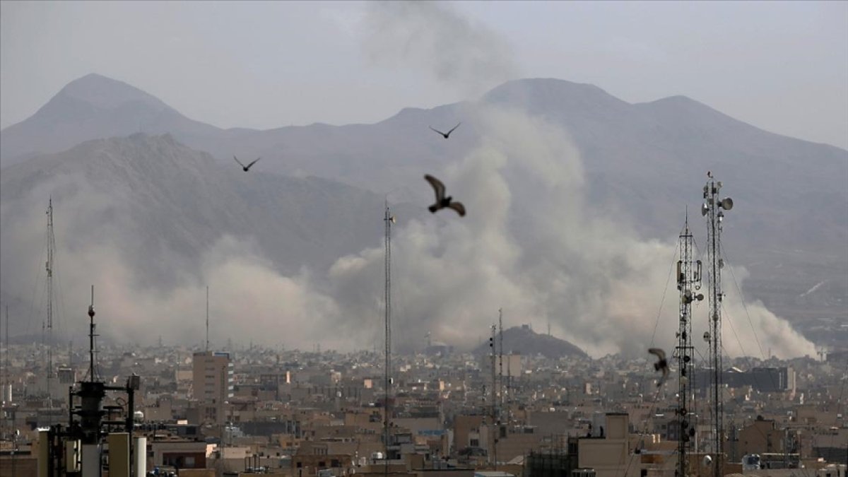 ABD’nin İran’a saldırılarda önemli mühimmat stokunu tükettiği iddia edildi