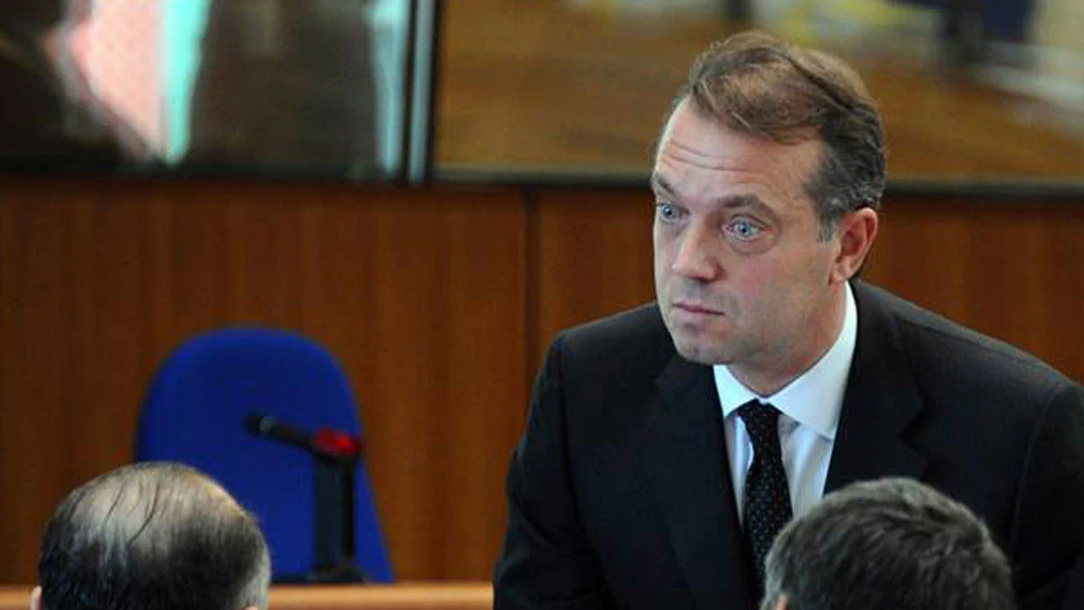 Cem Uzan 68 milyar dolarlık tazminat davasını kaybetti