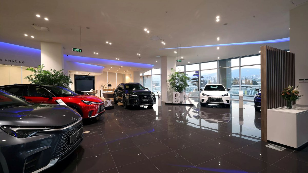Lexus Türkiye'de 10 yılını deerlendirdi, yeni modeller geliyor