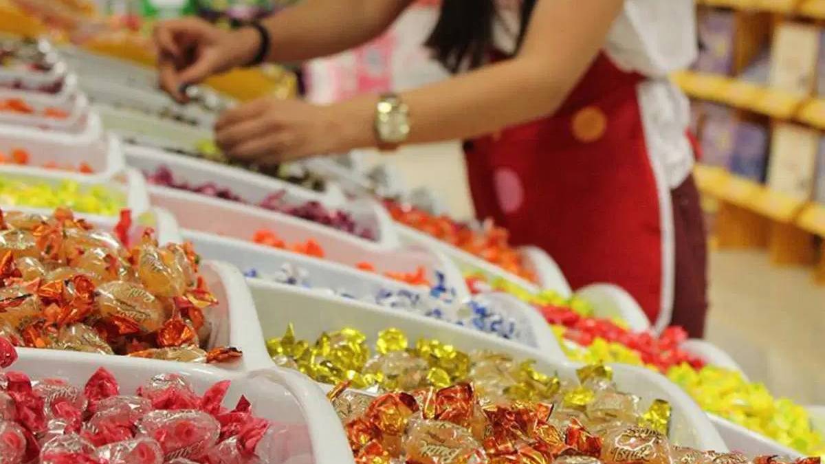 Bayram alışverişi uyarısı: Merdiven altı ürünlere dikkat!