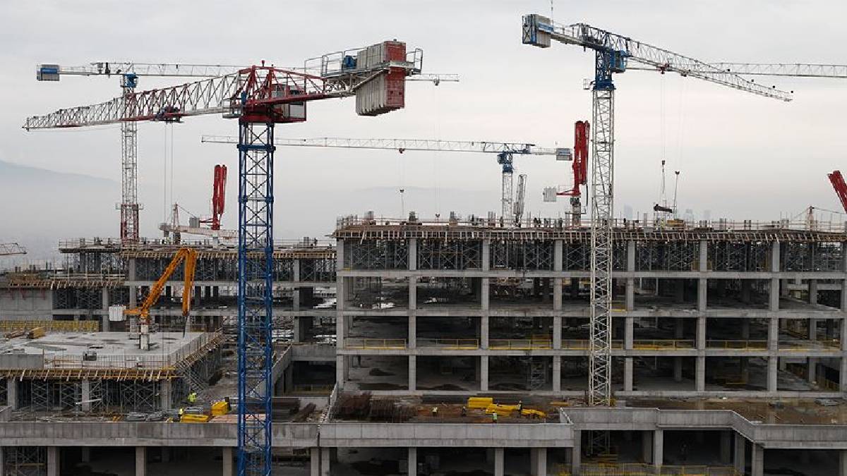 İnşaatta maliyet artışı sürüyor, satış fiyatları şimdilik yavaş