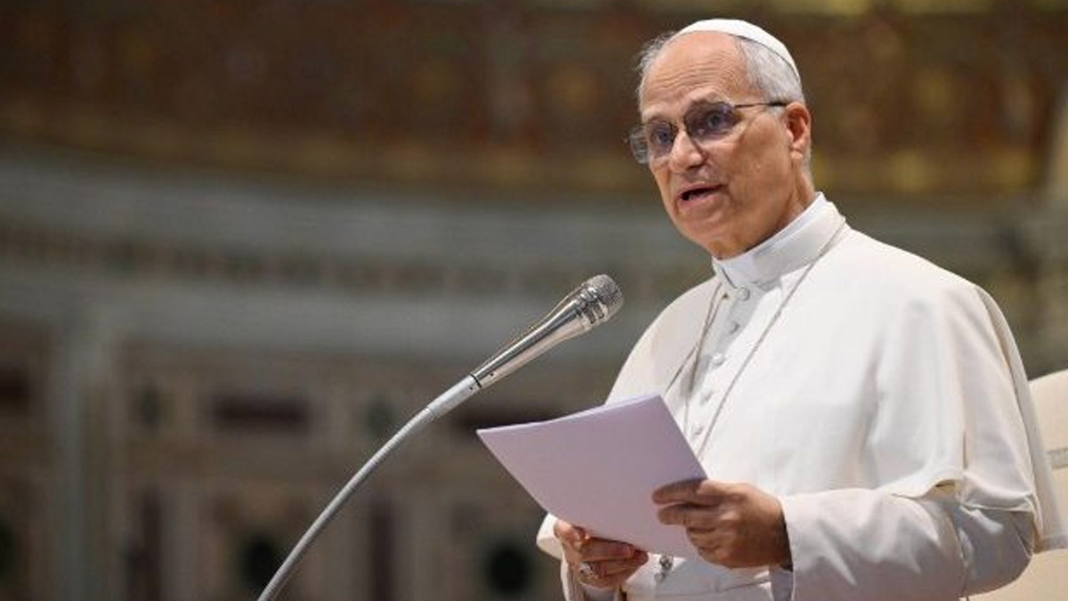 Papa'dan Orta Doğu'ya 'ateşi durdurun' çağrısı