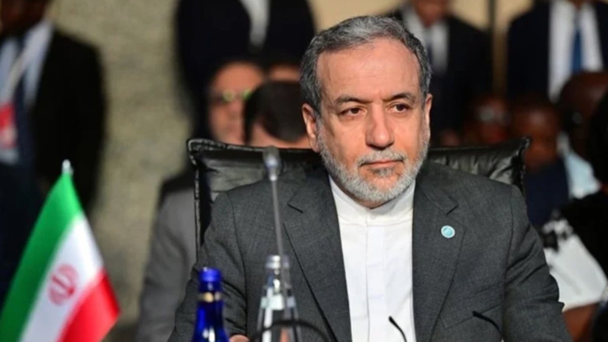 Arakçi: 'İsrail’in yakıt depolarını bombalaması uluslararası hukukun ihlali'