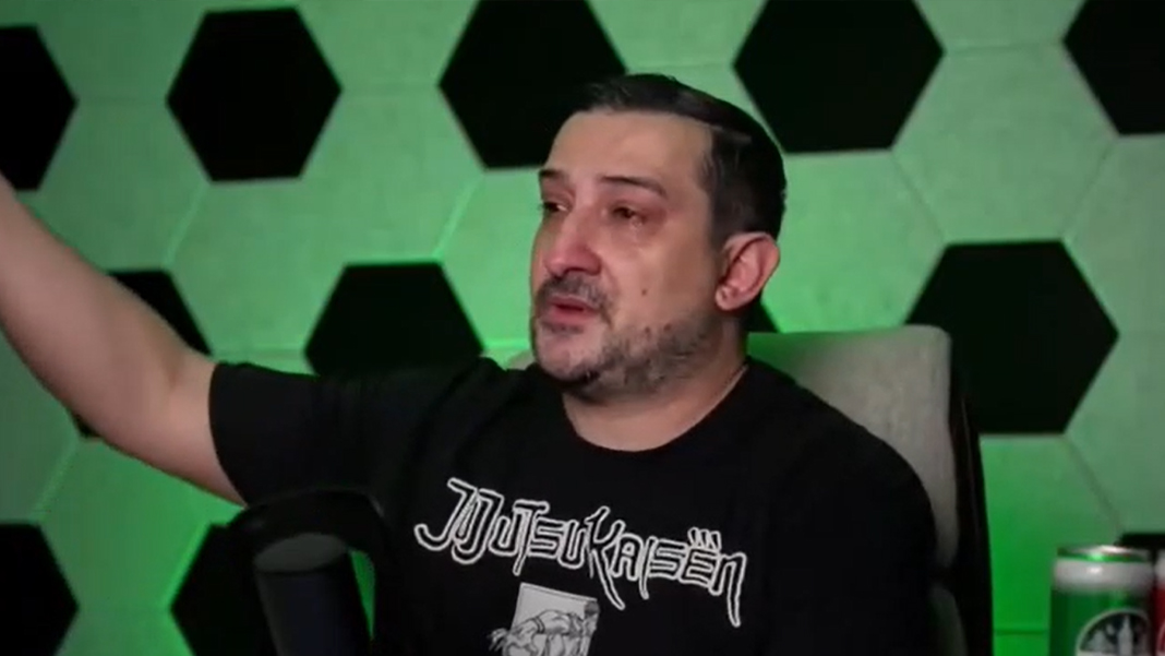 Serhat Akın gözyaşlarıyla isyan etti: 'Oğlun ölsün' diyorlar