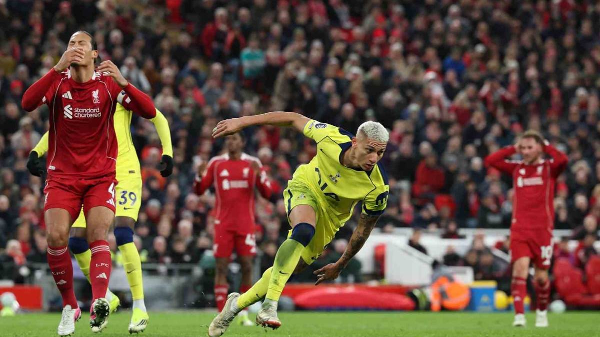 Galatasaray'ın rakibi Liverpool'da kötü gidişat sürüyor