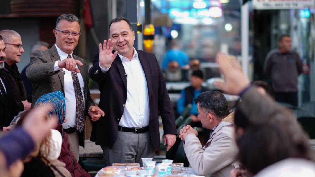 Alaşehirliler Büyükşehir’in iftar sofrasında buluştu
