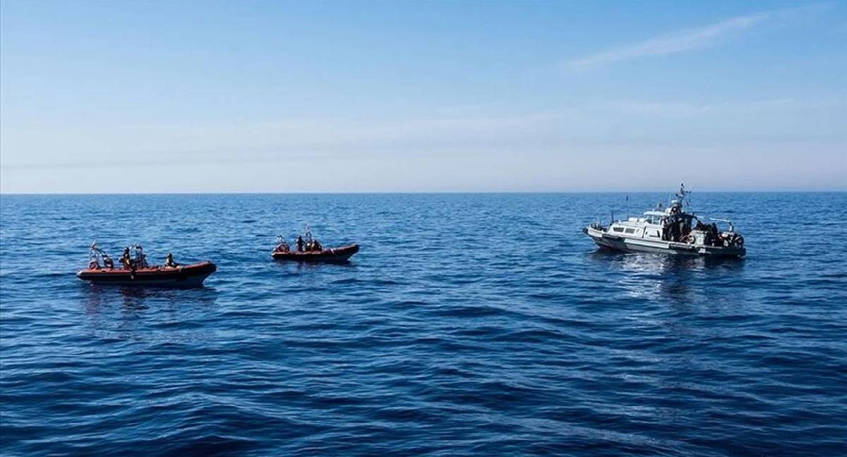 Meis Adası açıklarında Frontex'e ait gemi battı