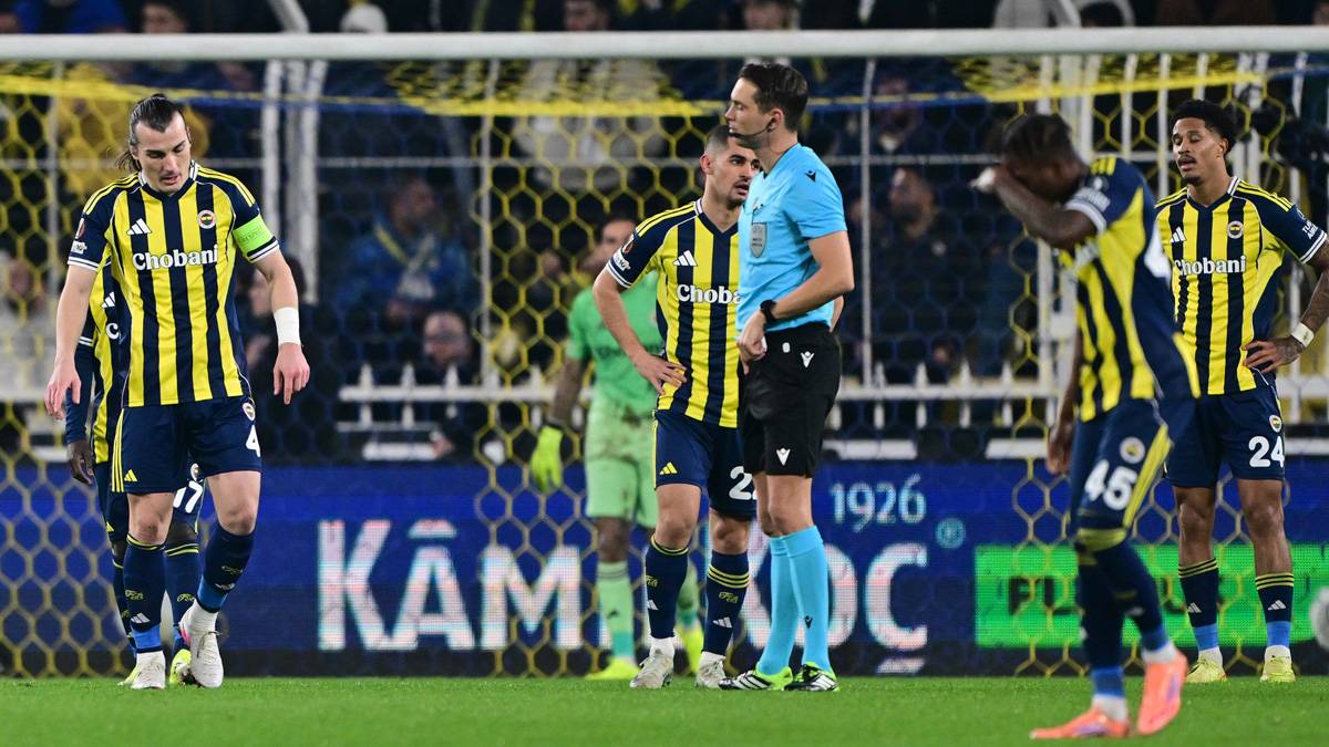 Fenerbahçe'de kötü gidişatın nedeni belli oldu! Kanarya'da prim krizi