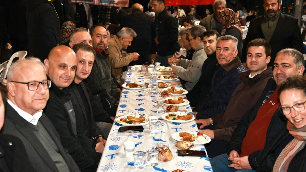 40 yıllık gelenek Türkkuyusu Mahallesi’nde devam etti