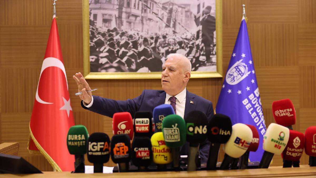 Başkan Bozbey: 20 senedir yapılmamış hizmetleri yapıyoruz