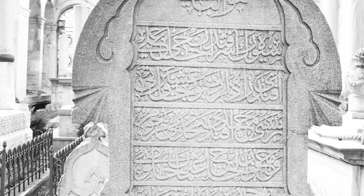 Taşa hakikatin ruhunu üfleyen mezar taşlarımız