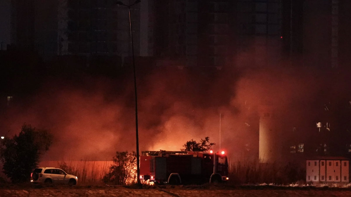 ABD'nin Bağdat Büyükelçiliğine kamikaze saldırısı