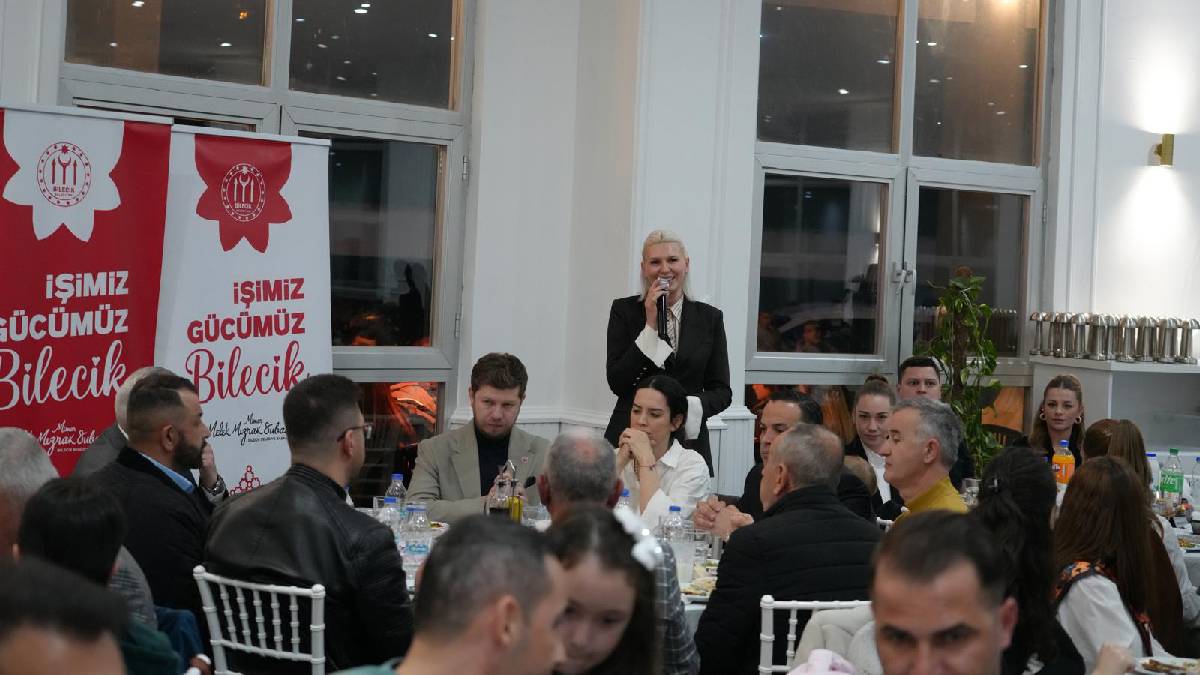 Başkan Subaşı belediye çalışanlarıyla iftarda bir araya geldi