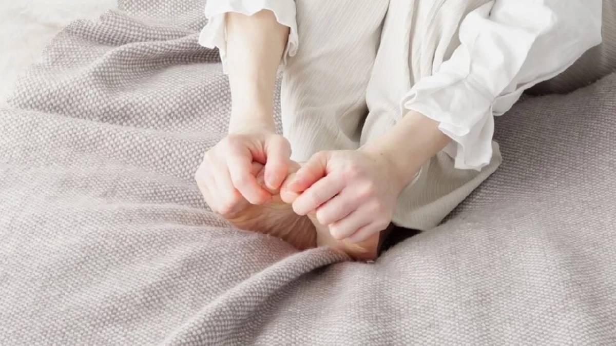 El ayak üşümesi sadece soğuktan kaynaklanmıyor: Vücudunuzun gizli sinyali