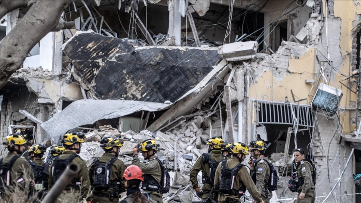 İran’ın İsrail’e misilleme saldırılarında can kaybı 15’e yükseldi