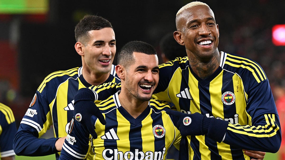 Fenerbahçe'de sakatlık şoku: 1 ay sahalardan uzak