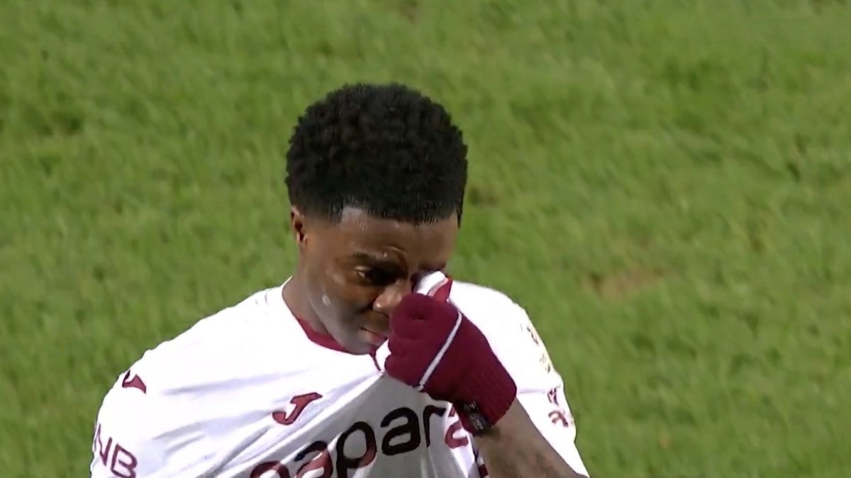 Galatasaray maçında olmayacak! Trabzonspor'a Oulai'den kötü haber: Gözyaşlarıyla sahadan ayrıldı