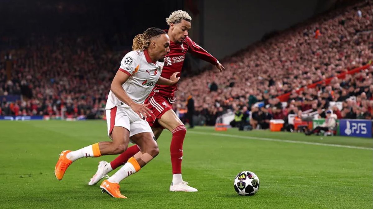 CANLI ANLATIM: Galatasaray çeyrek final için Liverpool karşısında
