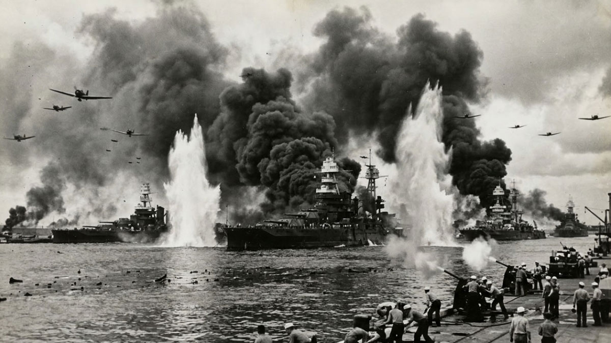 Ülkelerin sınırlarını değil dünyanın eksenini değiştiren baskın: Pearl Harbor saldırısı