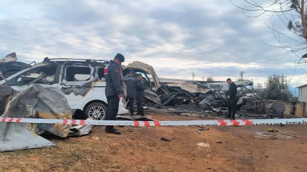 Antalya'da yangın faciası: 5'i çocuk 6 kişi hayatını kaybetti