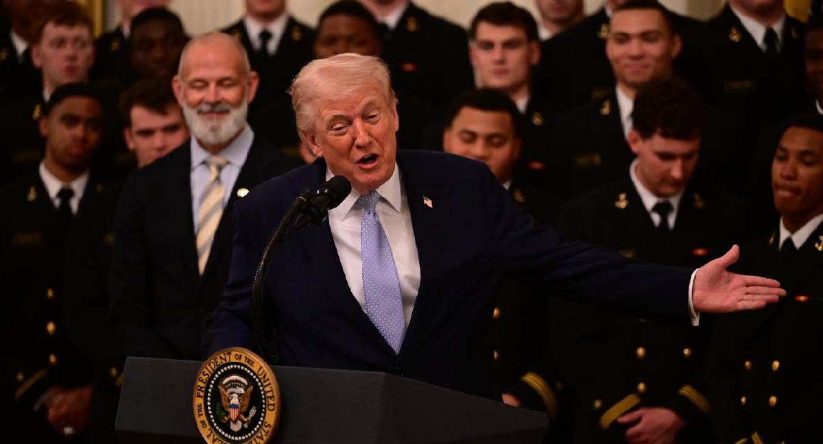 Trump'tan müzakere açıklaması: İran'da konuşacak kimse kalmadı